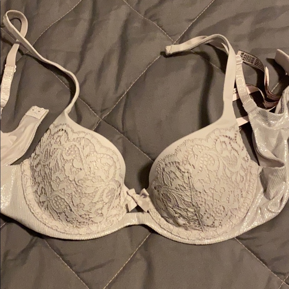 VS brand new bra